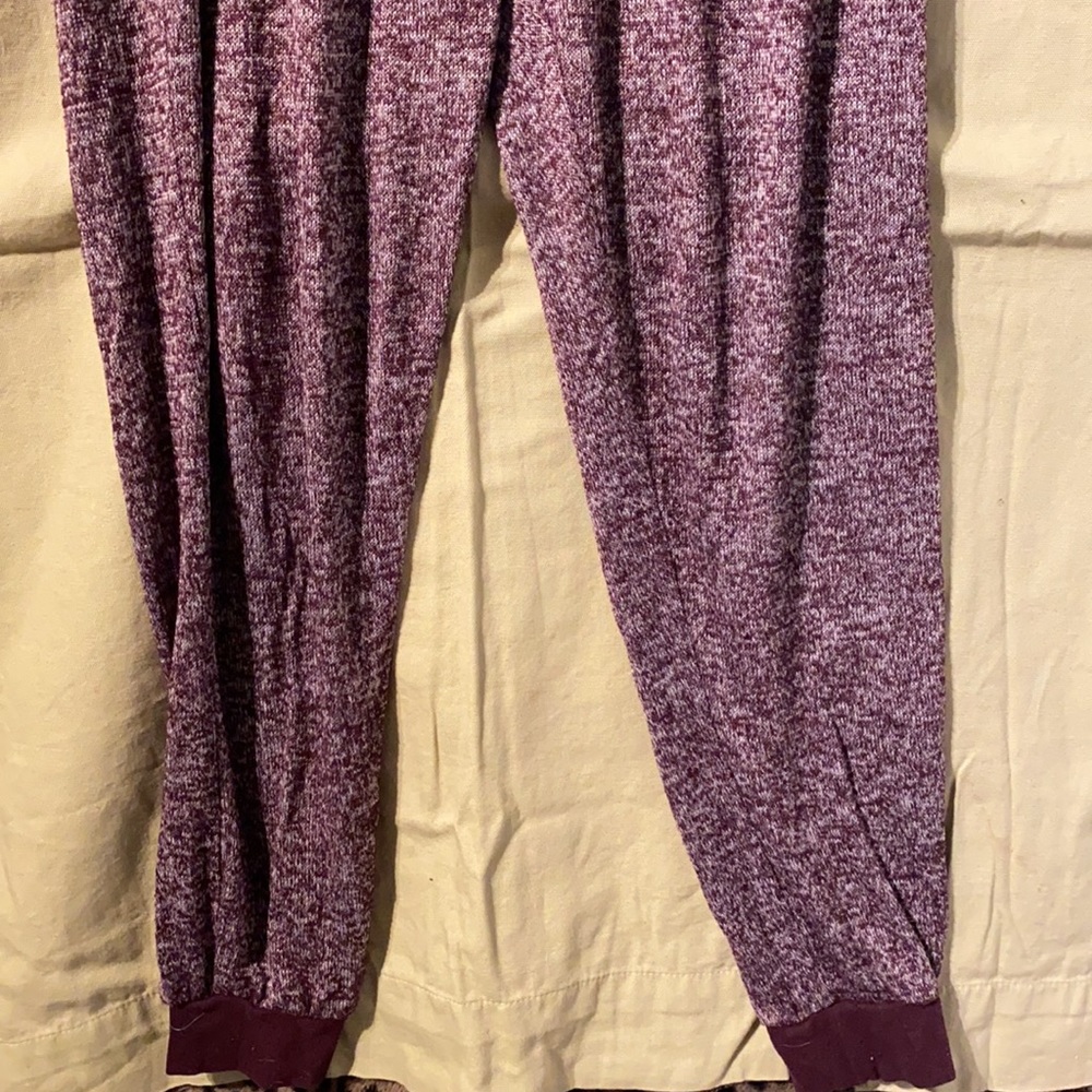 Joggers - Picture 2 of 2